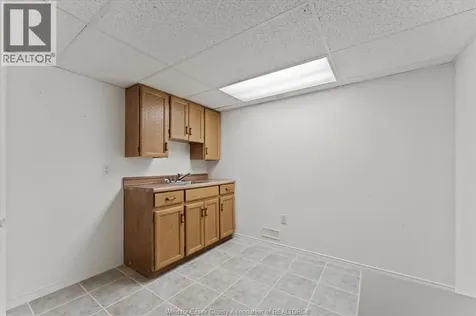 3718 Prairie Court Windsor ON N9G 2X3
