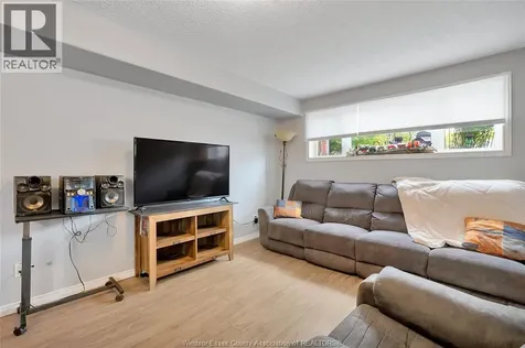 3850 Acorn Windsor ON N8W 5R5