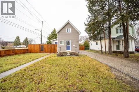 203 Sheldon Avenue Chatham ON N7L 3N1