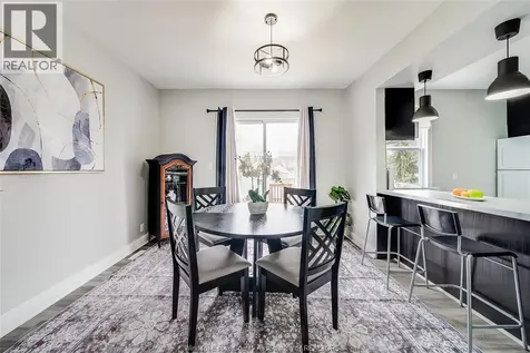 1511 Hall Windsor ON N8X 4R6