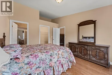 3718 Prairie Court Windsor ON N9G 2X3