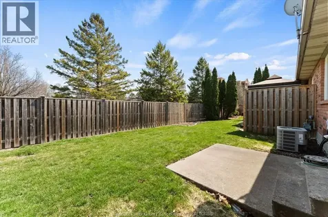 3718 Prairie Court Windsor ON N9G 2X3