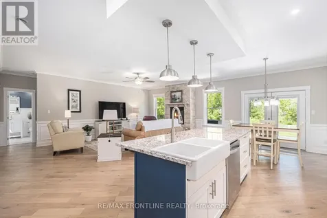 4780 C Briton-houghton Bay Road Rideau Lakes ON K0G 1V0