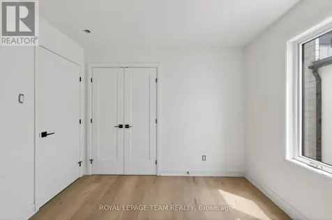 608 Tweedsmuir Avenue Ottawa ON K1Z 5P3