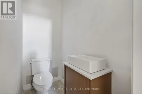608 Tweedsmuir Avenue Ottawa ON K1Z 5P3