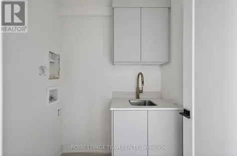 608 Tweedsmuir Avenue Ottawa ON K1Z 5P3