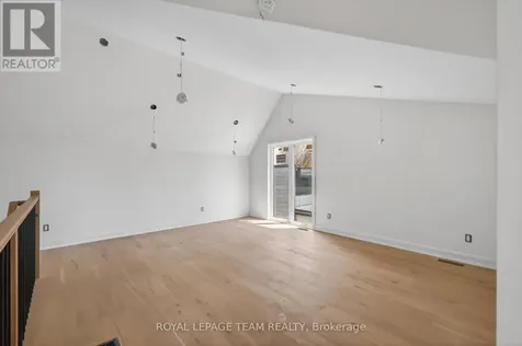 608 Tweedsmuir Avenue Ottawa ON K1Z 5P3
