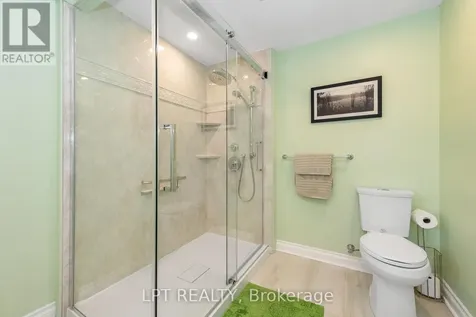 9 Dallaire Crescent Ottawa ON K0A 2Z0