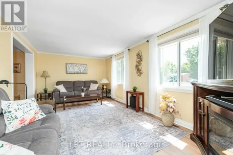 9 Dallaire Crescent Ottawa ON K0A 2Z0