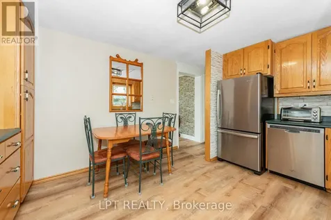 9 Dallaire Crescent Ottawa ON K0A 2Z0
