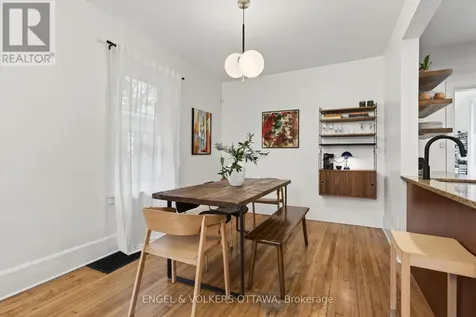 30 Roslyn Avenue Ottawa ON K1S 4W3