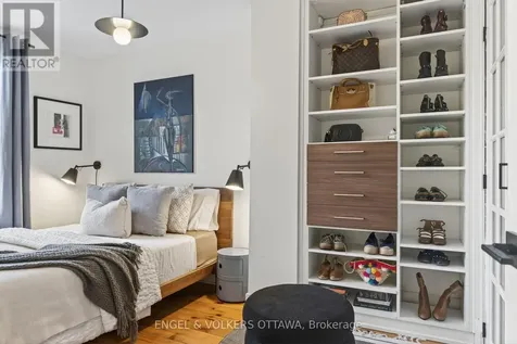30 Roslyn Avenue Ottawa ON K1S 4W3