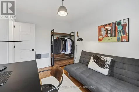 30 Roslyn Avenue Ottawa ON K1S 4W3