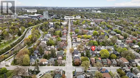 30 Roslyn Avenue Ottawa ON K1S 4W3