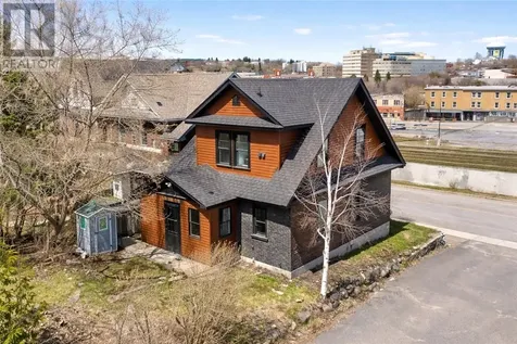 49 Worthington Crescent Sudbury ON P3E 1J3