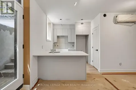 608 Tweedsmuir Avenue Ottawa ON K1Z 5P3