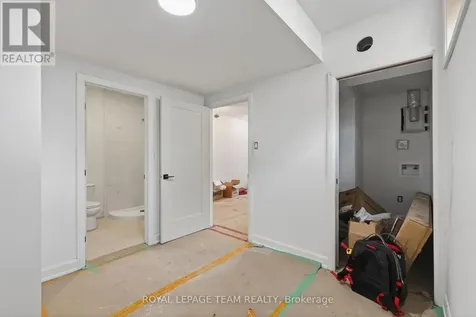 608 Tweedsmuir Avenue Ottawa ON K1Z 5P3