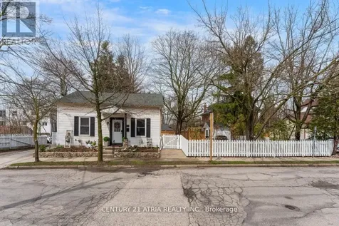 132 Waterloo Street North Cambridge ON N3H 1M8