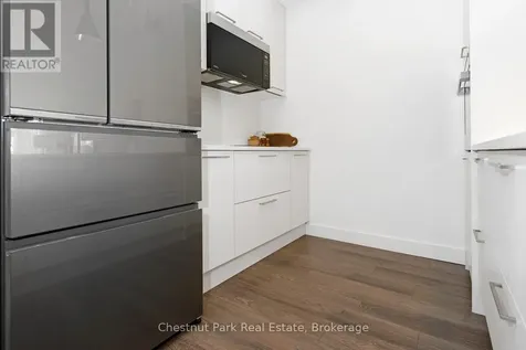 13 Beausoleil Lane Blue Mountains ON L9Y 2X5