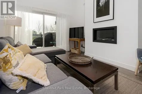 13 Beausoleil Lane Blue Mountains ON L9Y 2X5