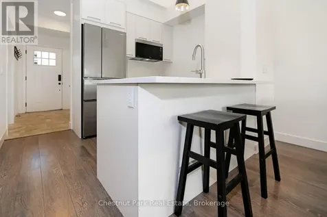 13 Beausoleil Lane Blue Mountains ON L9Y 2X5