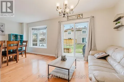 378 Valade Crescent Ottawa ON K4A 2V8