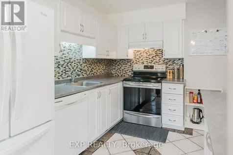378 Valade Crescent Ottawa ON K4A 2V8