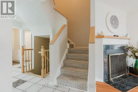 378 Valade Crescent Ottawa ON K4A 2V8