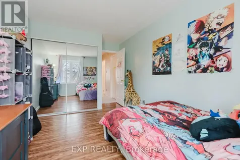 378 Valade Crescent Ottawa ON K4A 2V8