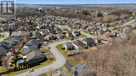 212 Jasper Crescent Clarence-rockland ON K4K 0A3