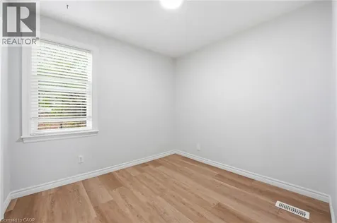 177 East 31st Street Hamilton ON L8V 3P4