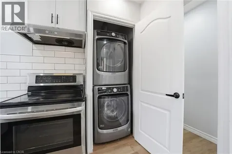 177 East 31st Street Hamilton ON L8V 3P4