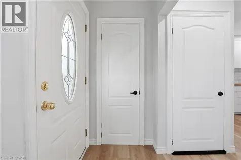 177 East 31st Street Hamilton ON L8V 3P4