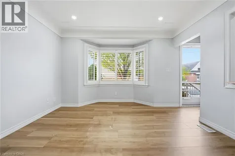 177 East 31st Street Hamilton ON L8V 3P4