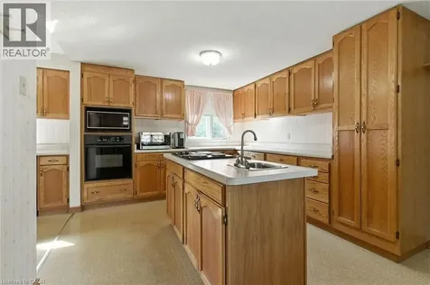 18 Jasper Drive Stoney Creek ON L8G 2S7