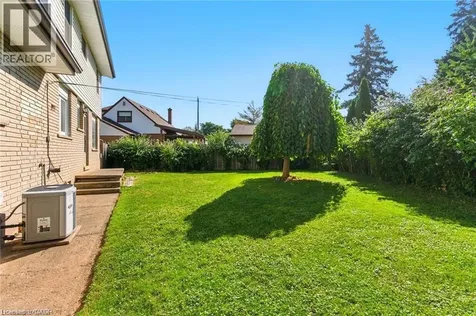 18 Jasper Drive Stoney Creek ON L8G 2S7