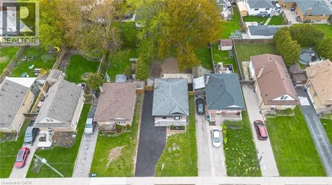 374 East 13th Street Hamilton ON L9A 4A1