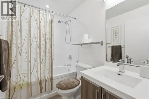 2087 Fairview Street Burlington ON L7R 0E5