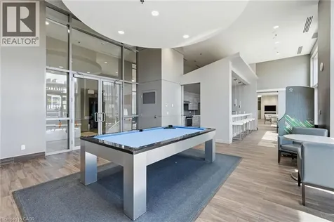 2087 Fairview Street Burlington ON L7R 0E5
