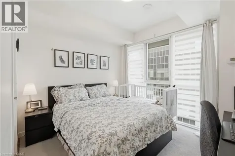 2087 Fairview Street Burlington ON L7R 0E5