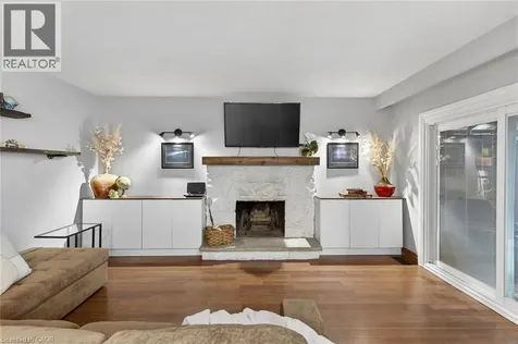 31 Maynard Street Hamilton ON L9B 1R9