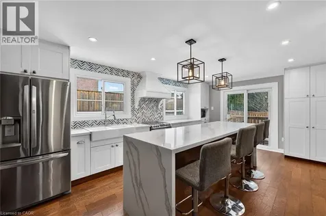 31 Maynard Street Hamilton ON L9B 1R9