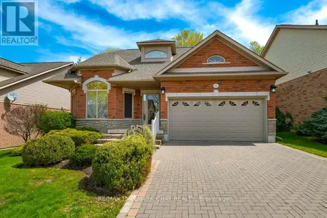 65 Sunset Boulevard New Tecumseth ON L9R 1Y8