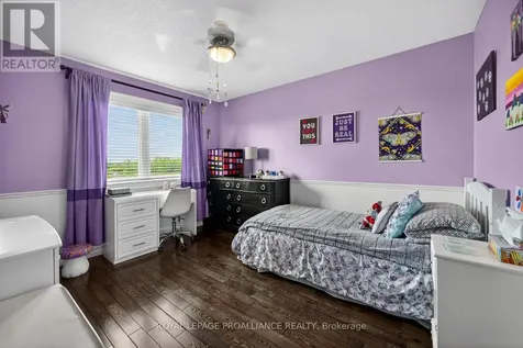 1014 Crestwood Drive Brockville ON K6V 7N1
