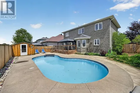 1014 Crestwood Drive Brockville ON K6V 7N1