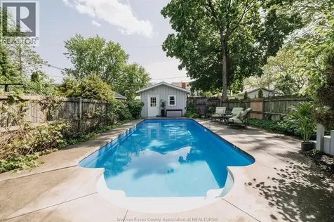 786 Monmouth Road Windsor ON N8Y 3L2