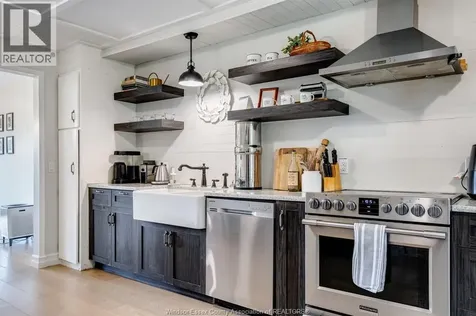 52 Robinson Street Wheatley ON N0P 2P0