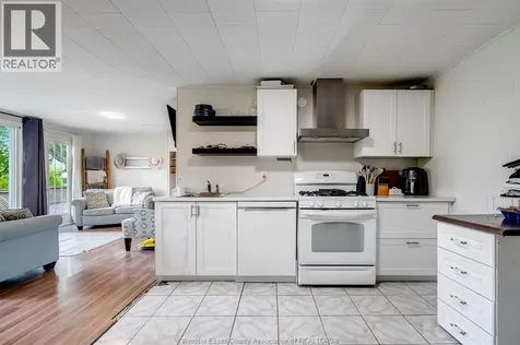 52 Robinson Street Wheatley ON N0P 2P0
