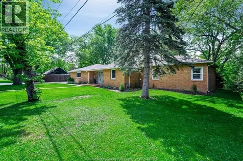 52 Robinson Street Wheatley ON N0P 2P0