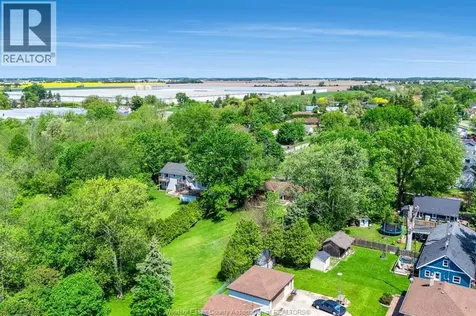 52 Robinson Street Wheatley ON N0P 2P0